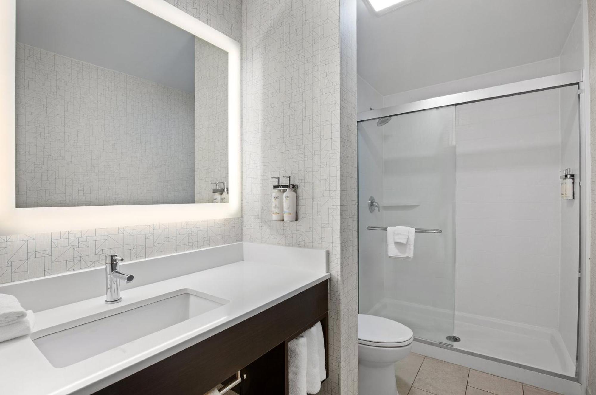 Holiday Inn Express & Suites Locust Grove By Ihg Exterior foto